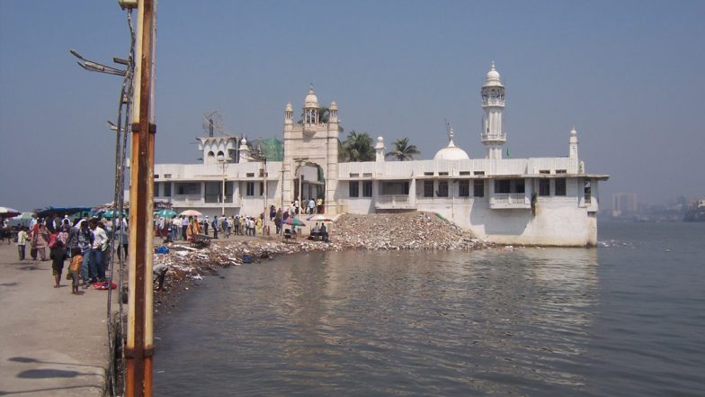 High Tide In Mumbai: Haji Ali Dargah Gate To Be Closed During High Tide ...