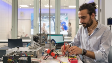 Business News | Cranfield University's Global Product Development and Management MSc: Helping to Shape the Future of Service and Manufacturing Industries