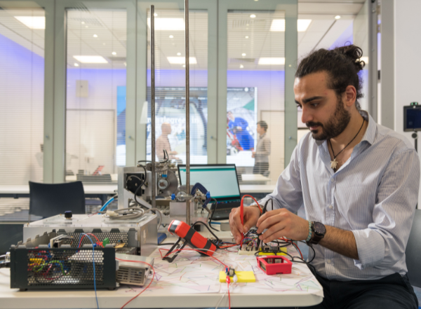 Business News | Cranfield University's Global Product Development and Management MSc: Helping to Shape the Future of Service and Manufacturing Industries