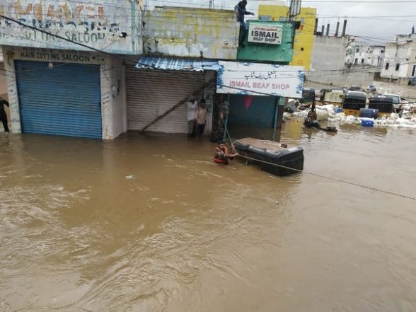 World News | Heavy Rains Continue to Create Havoc in Balochistan, Family Including 7 Children Drown in Floods - Vimarsana News
