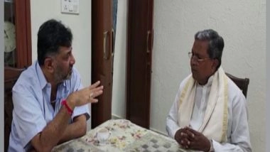 India News | Siddaramaiah Meets DK Shivakumar Amid Leadership Tussle in Karnataka Congress