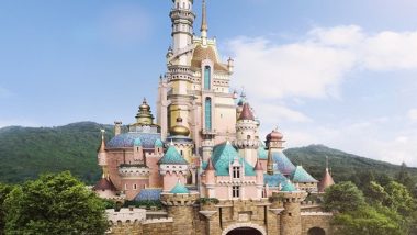 Shanghai Disneyland in China Re-Opens Amid Potential COVID-19 Outbreak