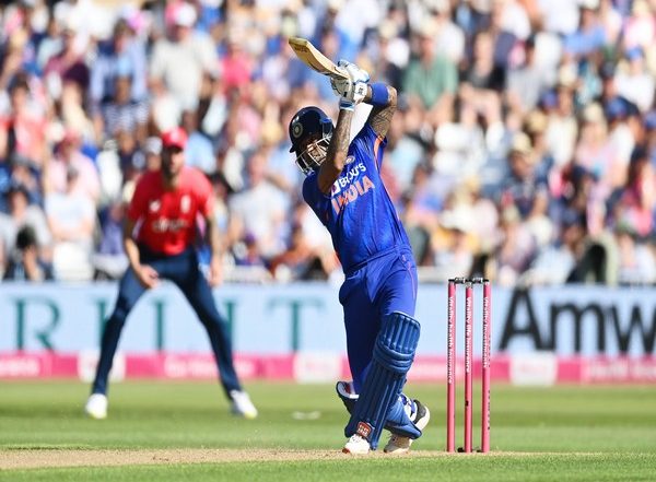 Sports News | Suryakumar Yadav's Explosive Ton Goes in Vain as India Sinks to 17-run Defeat Against England in Final T20I