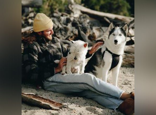 Health News | Male Dogs Are Four Times More Likely Than Female Dogs to Develop Infectious Cancer of Mouth or Nose: Study