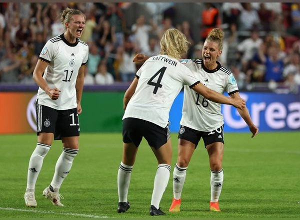 Sports News | Germany Demolish Denmark 4-0 in Women's Euro 2022 Match