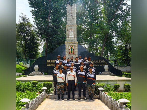 India News | Kargil Vijay Diwas Motorbike Rally Arrives in Srinagar - Vimarsana News