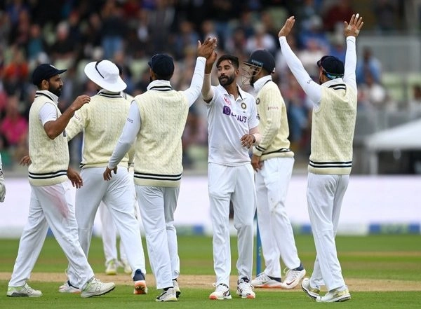 Sports News | Eng Vs Ind, 5th Test: Pacers Help Visitors Extend Their 1st Innings Lead to 169 (Tea, Day-3)