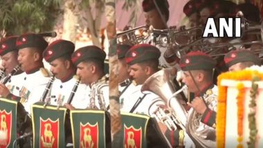 Kargil Vijay Diwas 2022: Wreath Laying Ceremony Held at War Memorial in Drass (Watch Video)