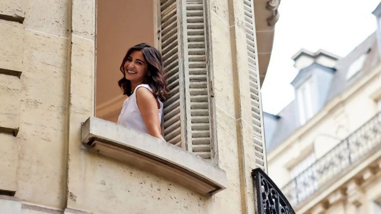 Anushka Sharma Is on Cloud Nine in Recent Picture That Depicts Her ‘Paris Musings’ Perfectly; View Pic of ‘Chakdaha Express’ Actress