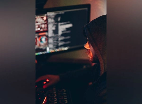 World News | US Homeland Security Officers Face 'Chinese Spying' Charges