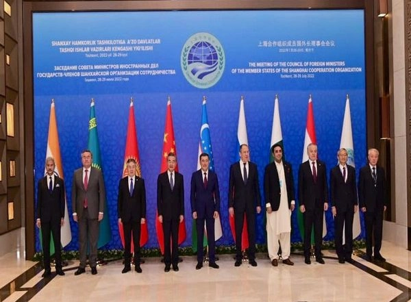World News | Jaishankar Meets Shanghai Cooperation Organization Counterparts, Insists on Success of Samarkand Summit