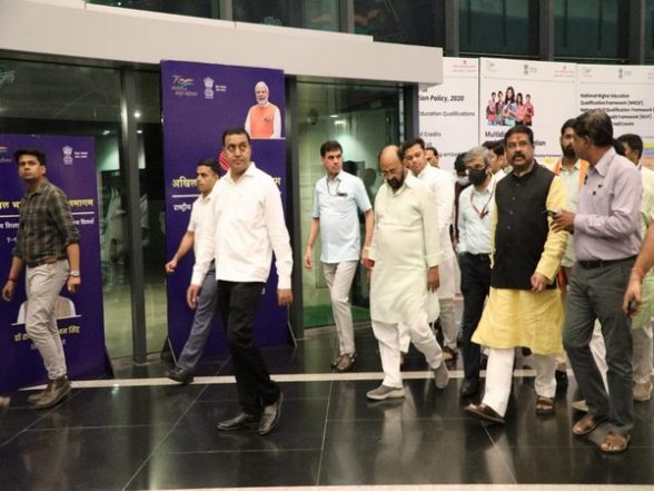 India News | Dharmendra Pradhan Reviews Preparations Ahead of Inauguration of Akhil Bharatiya Shiksha Samagam in Varanasi by PM Modi - Vimarsana News