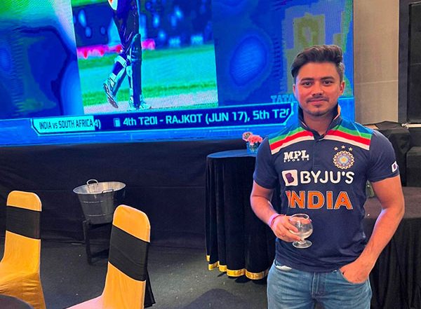 Business News | Seasoned Entrepreneur Akshay Chaudhary's Fantasy Counsel Delivers Its Promise of Helping Earn Significant Profits to Subscribers