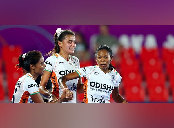 Sports News | FIH Women's Hockey WC: Captain Savita's Heroics Power India to 3-2 Win over Canada in Penalty Shootout
