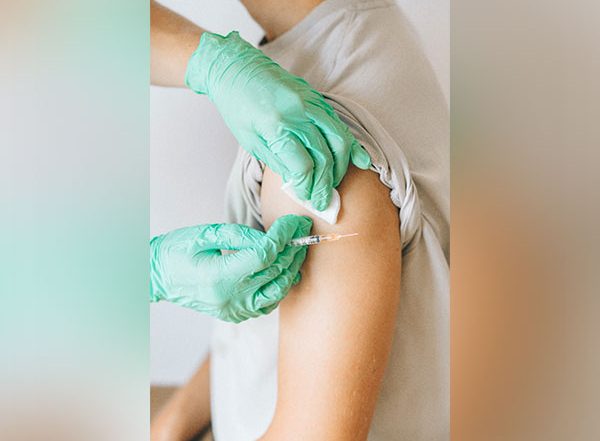 Health News | Study: High Blood Pressure May Double Risk of Severe COVID, Despite Full Vaccination