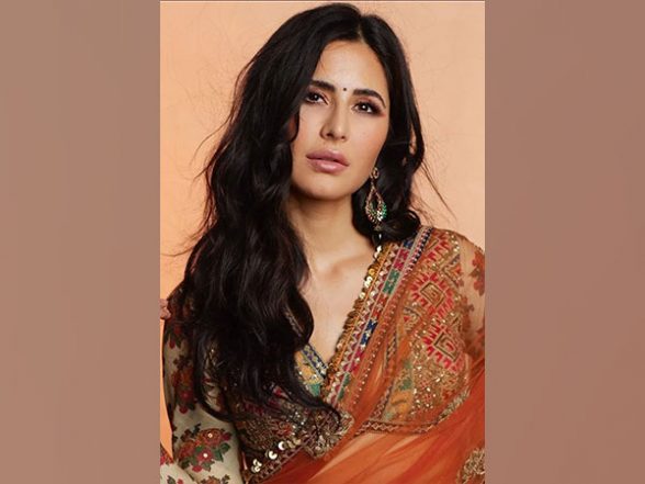 Entertainment News | Birthday Special: Take a Look at Katrina Kaif's Breathtaking Dance Numbers - Vimarsana News