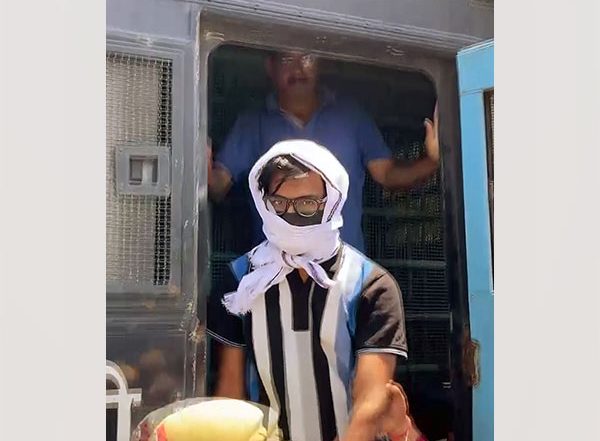 India News | Delhi Court Grants Bail to Mohd Zubair, Says Dissent Necessary for Healthy Democracy