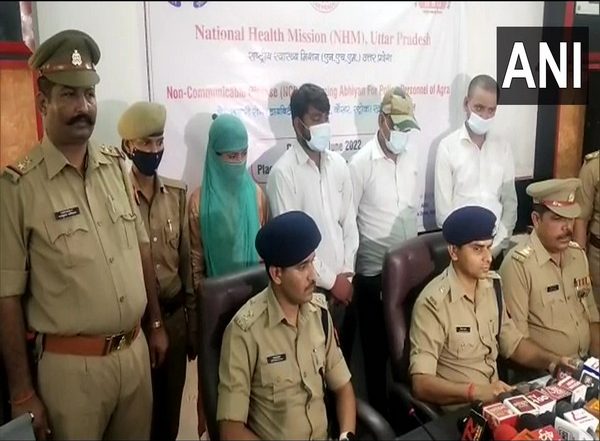 Uttar Pradesh: Agra Woman, Her Lawyers File Fake Rape Case to Extort Money; Arrested