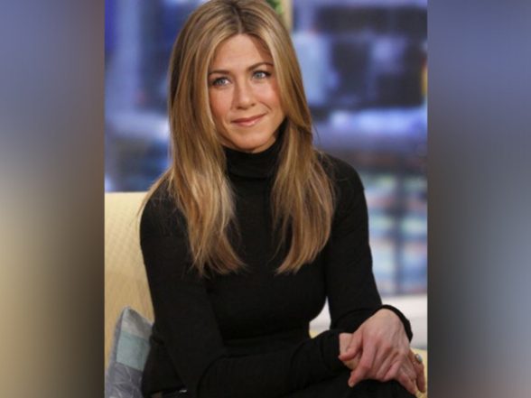 Entertainment News | Jennifer Aniston Mourns Tragic Demise of Her 'Morning Show' Camera Assistant - Vimarsana News