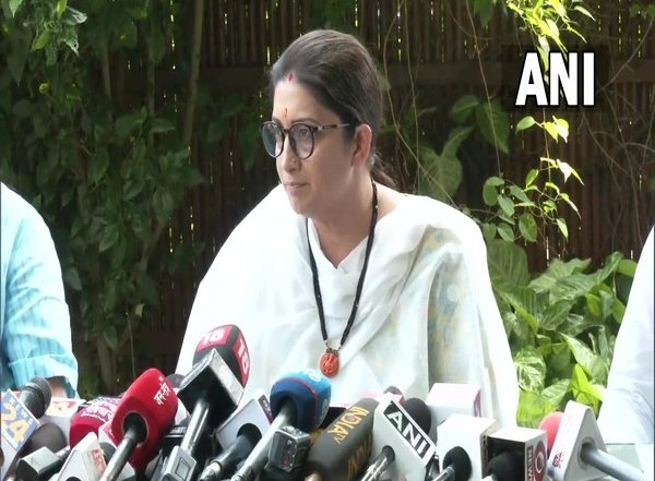 India News | Smriti Irani Says Congress Allegations Against Her Daughter Malicious,  Made on 'directions' of Gandhi Family