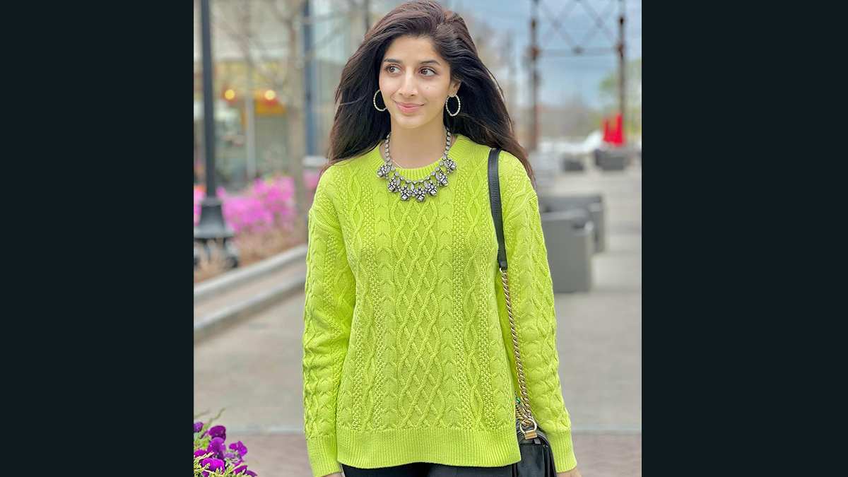 Mawra Hocane Tests Positive for COVID-19, Pakistani Actress Shares an  Update on Instagram | LatestLY