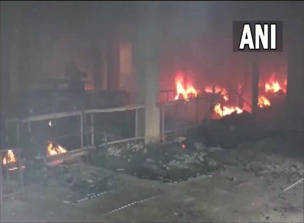 India News | Andhra: Fire Breaks out at Apparel Warehouse in Visakhapatnam, No Casualties Reported