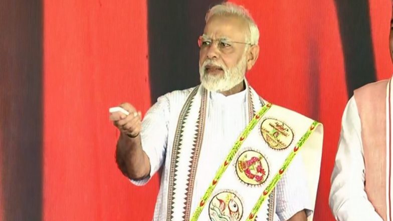 PM Narendra Modi Inaugurates 296 Km Long Bundelkhand Four-Way Expressway in Uttar Pradesh