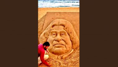 APJ Abdul Kalam’s Sand Art Tweet by Sudarsan Pattnaik; Artist Pays Tribute to the 11th President of India on His 7th Death Anniversary
