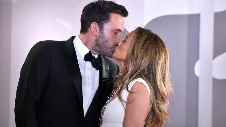 Jennifer Lopez Confirms Her Marriage With Ben Affleck, Sends Out a Special Email to Fans