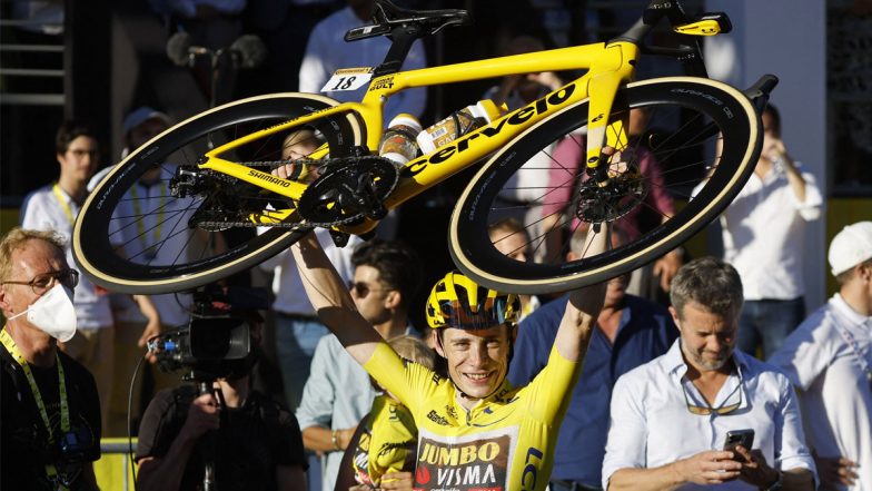 Jonas Vingaard remporte le premier titre du Tour de France