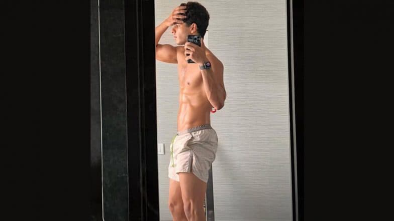 Ishaan Khatter Flaunts His Washboard Abs In Shirtless Picture And It’s HOT AF!