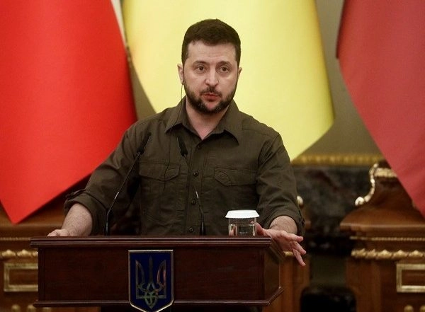 World News | Zelenskyy Sacks Ukraine's Envoy to India and Other Nations
