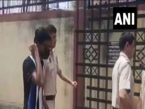 India News | UP: New FIR Registered in Sitapur Against Mohd Zubair - Vimarsana News
