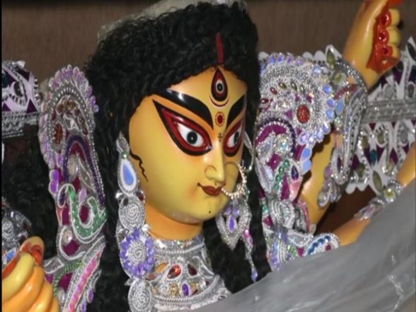 India News | Idol of Goddess Durga from Kolkata's Kumartuli Ready to Go to Dubai - Vimarsana News