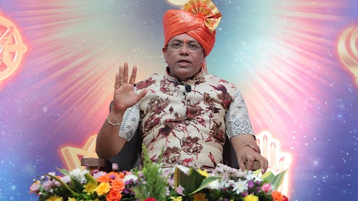 Saral Vastu Exponent Chandrashekhar Guruji Stabbed to Death in Karnataka Hotel, 2 Held
