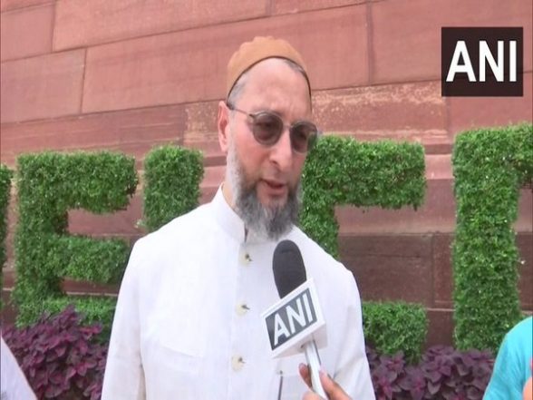 India News | BJP-led UP Govt Showers Flower Petals on Kanwariyas and Bulldozes Muslim Houses, Says Owaisi - Vimarsana News