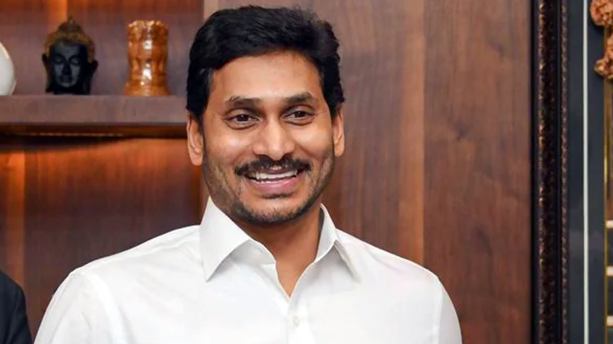 CM Jagan: CM Jagan's interesting comments on the expansion of YSRCP in Telangana..