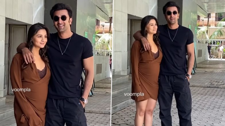 Alia Bhatt Flaunts Baby Bump Alongside Hubby Ranbir Kapoor as They Kickstart Brahmastra Promotions