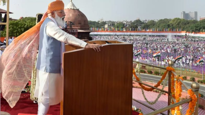 PM Narendra Modi's Address to Nation on Independence Day 2022 Live Streaming: Watch Live Telecast of Flag Hoisting And Celebration at Red Fort