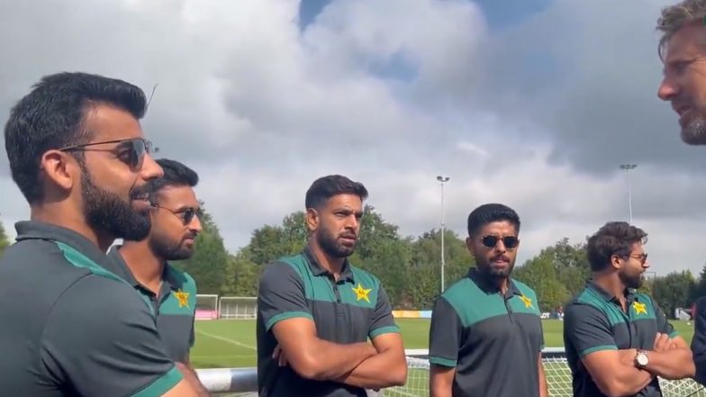 Babar Azam Is ‘Cristiano Messi’, Says Shadab Khan While Introducing Pakistan Captain to Manchester United Legend Edwin van der Sar (Watch Video)