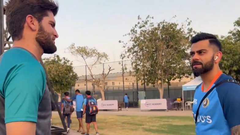 Virat Kohli, Shaheen Afridi Engage in Candid Chat About Latter’s Injury Ahead of IND vs PAK Asia Cup 2022 Encounter (Watch Video)