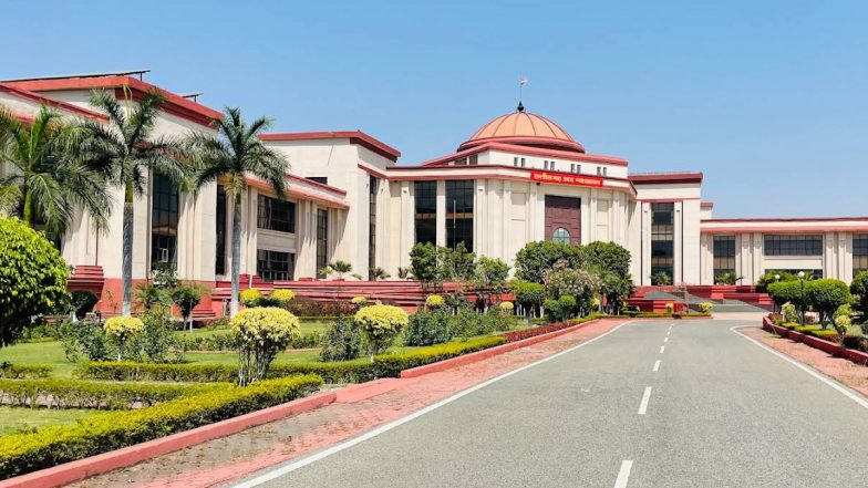 Wife Visiting Husband’s Office And Abusing Him in Front of Colleagues Amounts to Cruelty, Rules Chhattisgarh High Court