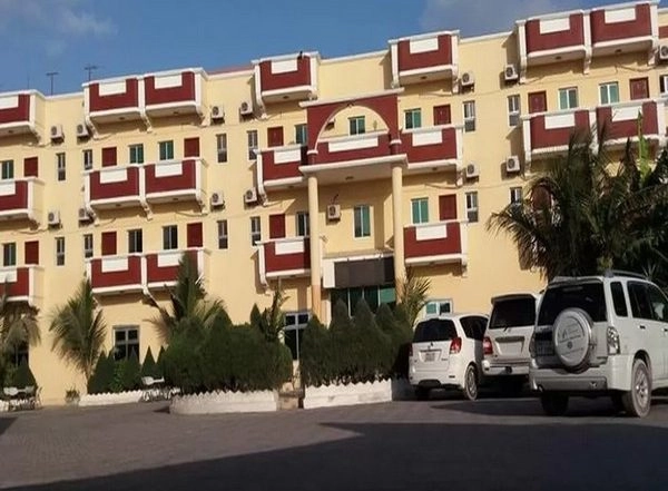 World News | 8 Civilians Killed in Mogadishu Hotel Attack: Security Official
