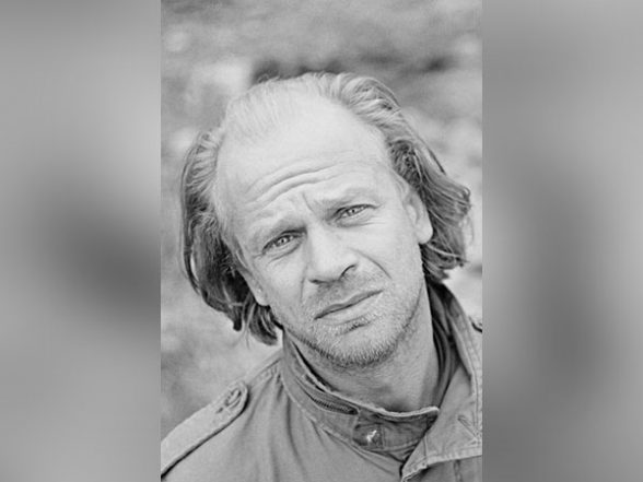 Entertainment News | 'Barry Lyndon' Star, Stanley Kubrick's Collaborator Leon Vilator Passes Away at 74 - Vimarsana News