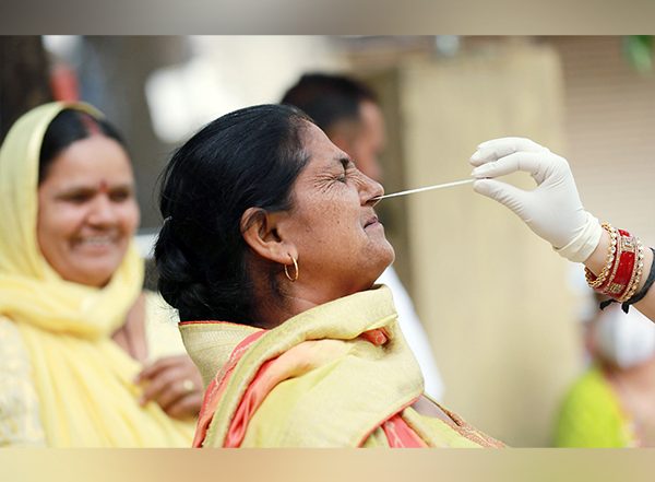 India News | Delhi Sees Further Drop in COVID Cases, Logs 625 Fresh Infections in Last 24 Hours
