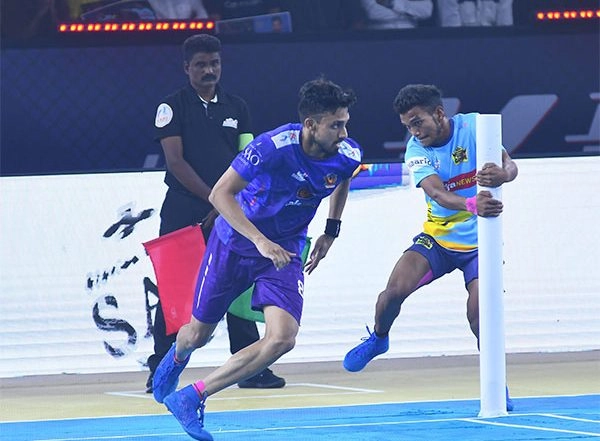 Sports News | Ultimate Kho Kho: Chennai Quick Guns Clinch Hat-trick of Wins; Telugu Yoddhas Claim Top Spot