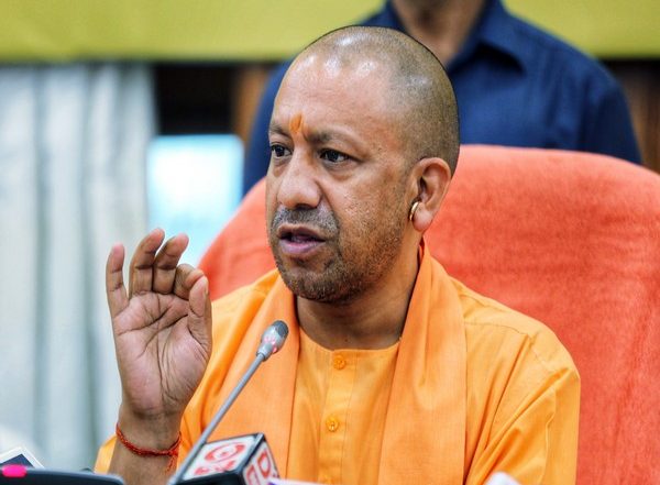 India News | SC Reserves Order on Plea Challenging Denial of Sanction to Prosecute Yogi Adityanath in Hate Speech Matter