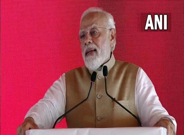 India News | Govt Approved 40 Specialized Cancer Institutes Across Country, over 200 New Medical Colleges Built in 8 Years: PM Modi