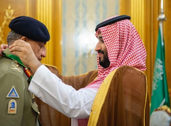 World News | Saudi Arabia to Invest USD 1 Billion in Cash-strapped Pakistan