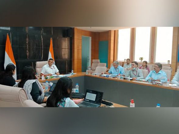 India News | DPIIT Reviews 40 Critical Infrastructure Projects Across India - Vimarsana News